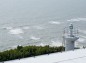 飯岡刑部岬展望台から飯岡灯台の写真