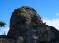 ダルマ岩アップの写真