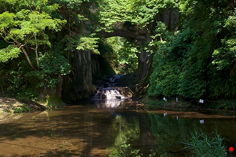 濃溝の滝(亀岩の洞窟)付近の写真