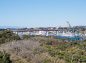 城ヶ島公園から見た城ヶ島大橋の写真